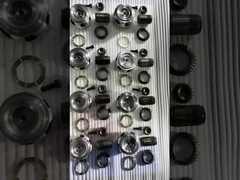 Máy đào ở máy bơm thủy lực 708-2K-12131 708-2K-12710 Xích cho PC2000-8